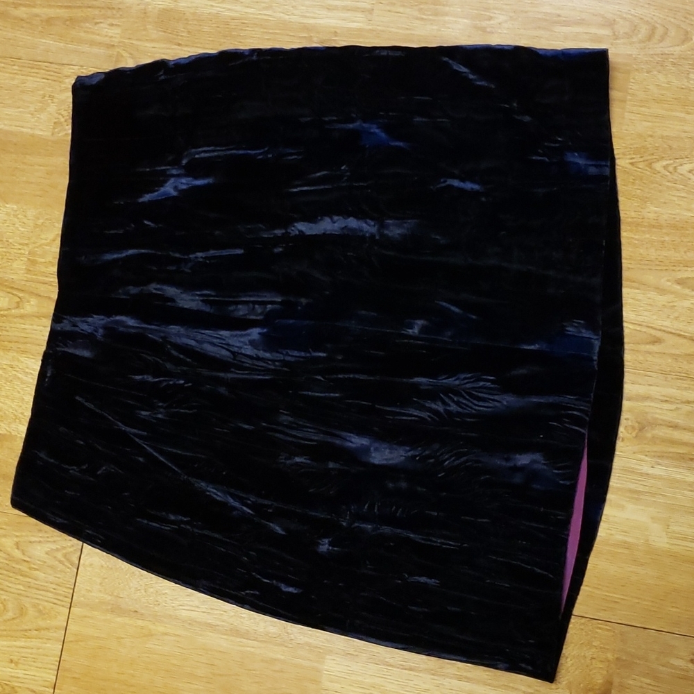 VTG Cache crushed velvet skirt size 10